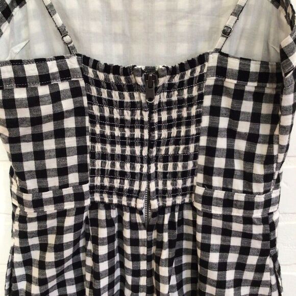 ABERCROMBIE & Fitch  cute dress XS smock back dainty dress - Picture 3 of 11